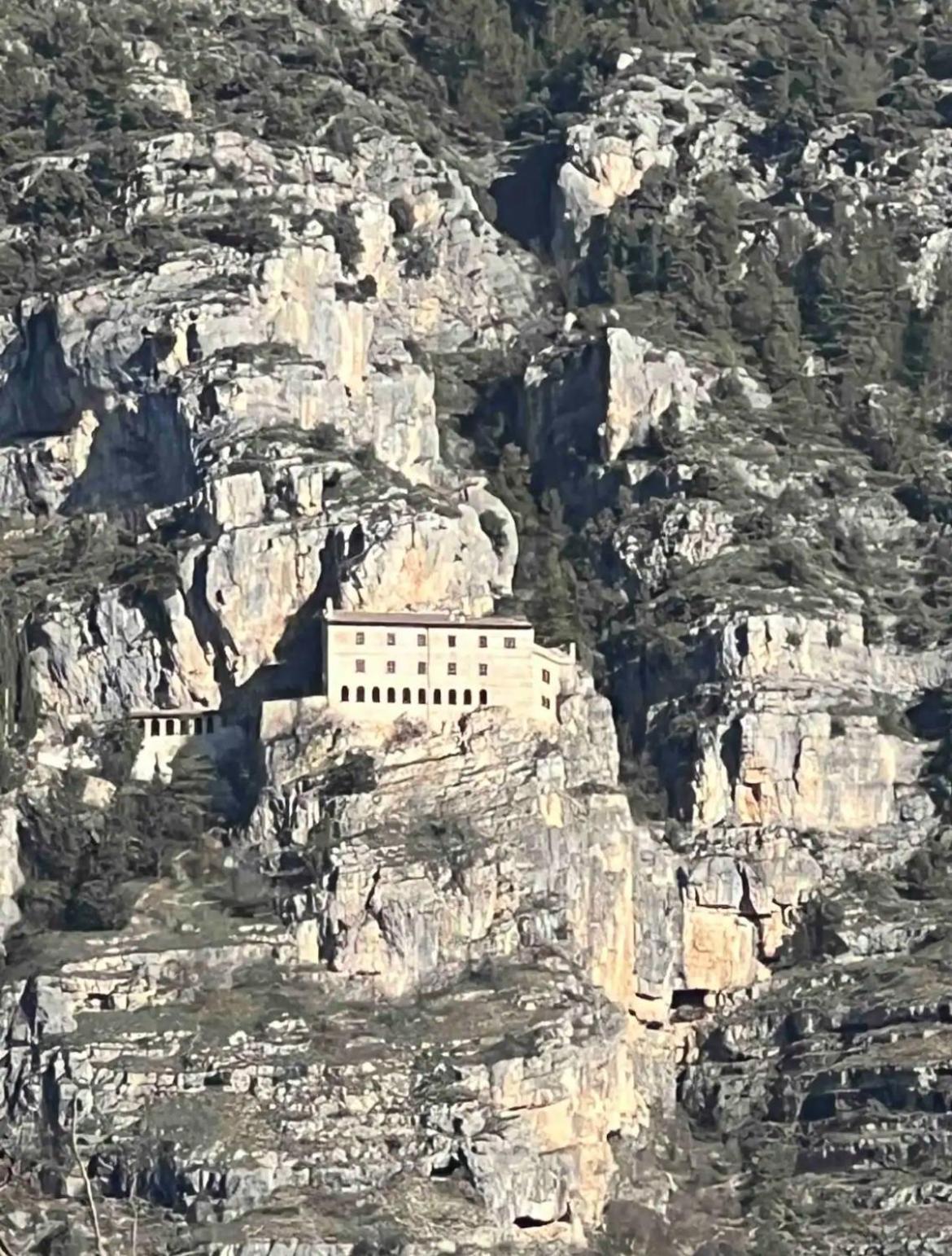 Villa Alberto 술모나 외부 사진